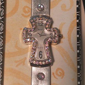 Brighton Crystal Cross Watch in Original Tin.  Needs Battery.